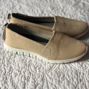 Summer shoes size 7.5 new